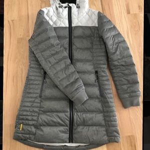 Lolë Women’s Winter Coat, Size L. Never Worn
